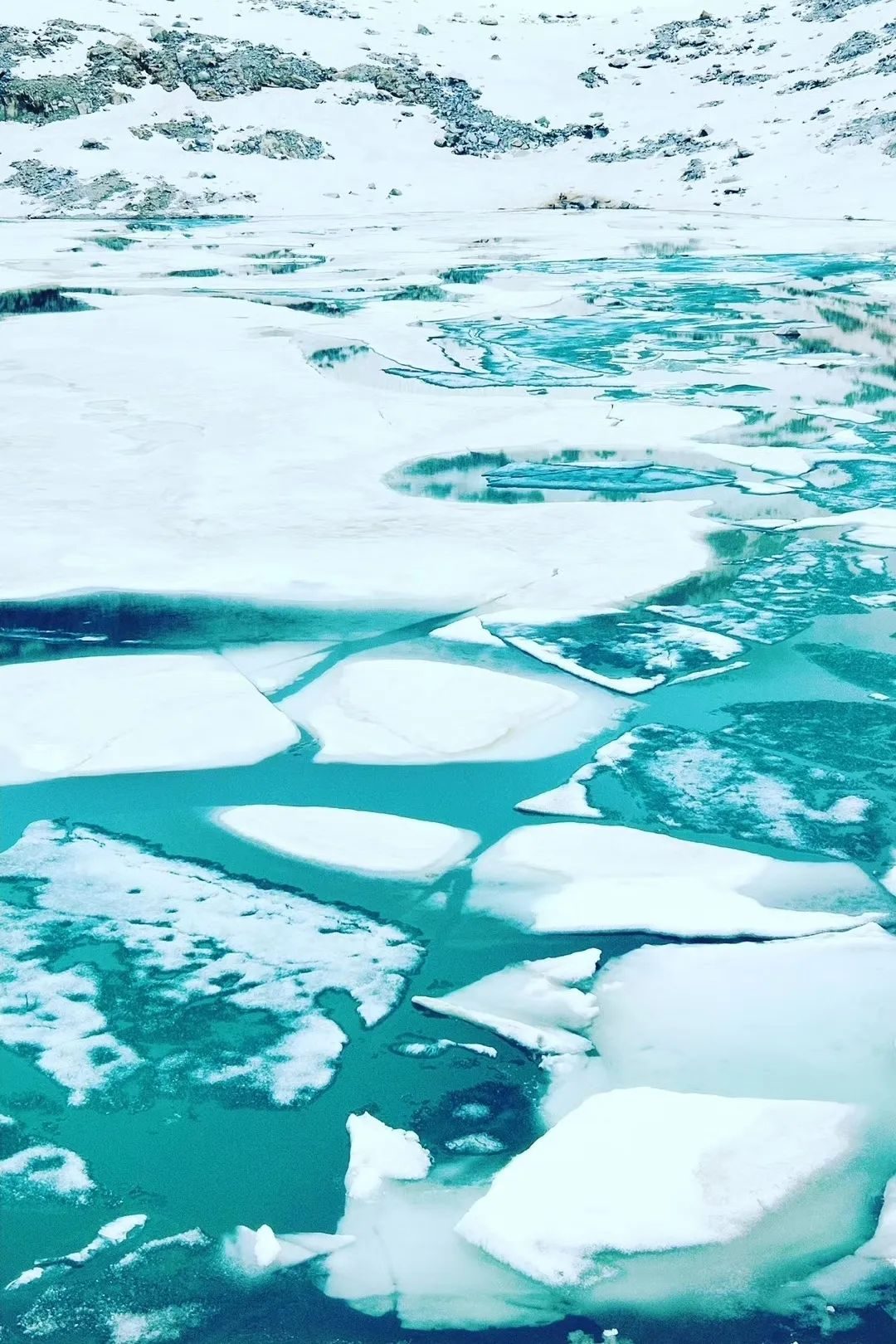 |你想看的秋冬流行色，都藏在黑水限量版美景里！