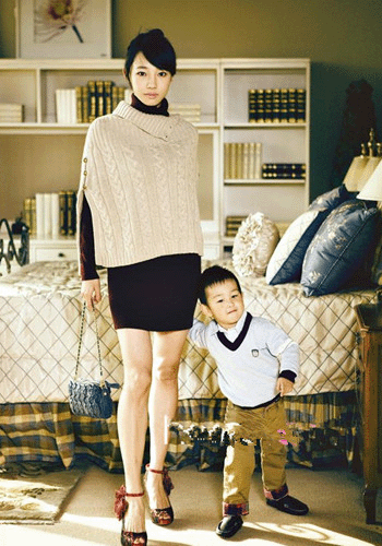 白百何|与前夫的一堆事,白百何最对不起的就是儿子,如今二胎父亲成谜