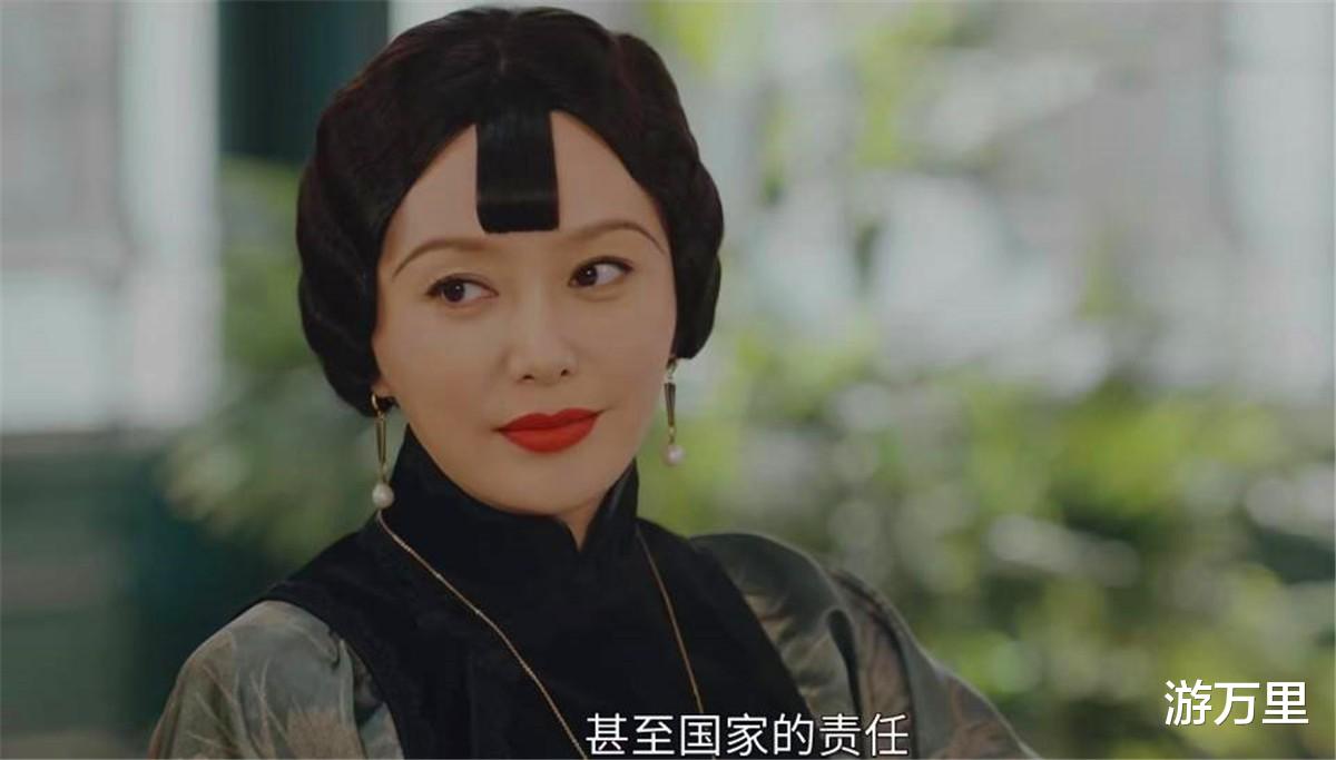 钟玉|《传家》钟灵看起来不争不抢,却利用自己的身世拿下继承权