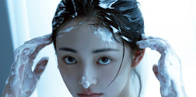 乔欣|女星七夕营业照：宋茜走可爱路线，乔欣被指撞脸白鹿，周洁琼太美