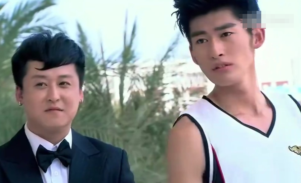 张翰|《余生》7.9《烽烟》7.5张翰新剧零宣传后期成绩有望赶超肖战杨紫