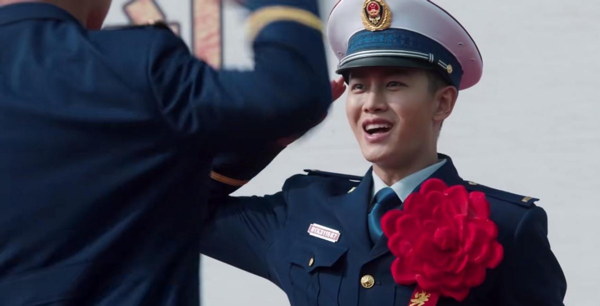 王亚平|开播热度第二，《蓝焰突击》一出手，任嘉伦就抽到了王炸剧本