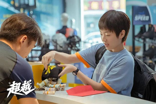 李庚希|李庚希《超越》刚播不久,又有一部新剧将上线,男主颜值演技不俗