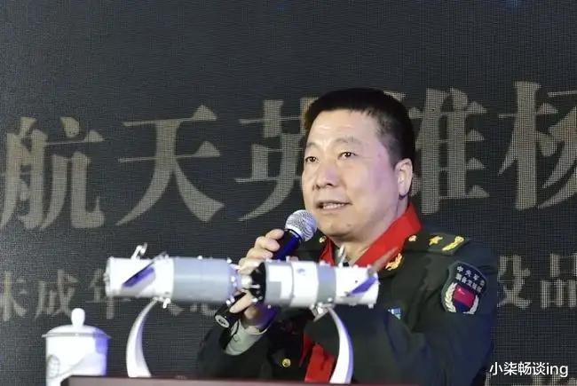 神舟十四再次落选,56岁“高龄”备战24年,邓清明还有机会飞天吗