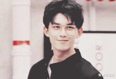 吴磊|吴磊的嘴,值得内娱男星学习!一开口,尽显说话的艺术