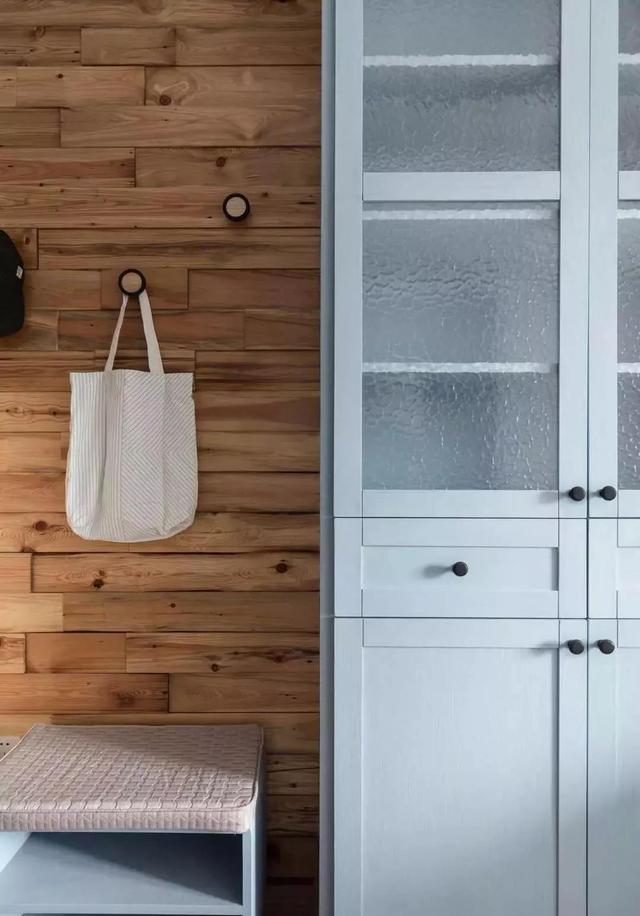 67㎡薄荷蓝小宅,阳台改榻榻米,卧室增加休闲区,设计太亮眼了!