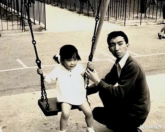 陈慧娴|陈慧娴与梅艳芳争霸失败，退出歌坛，出国留学是幌子？另有隐情