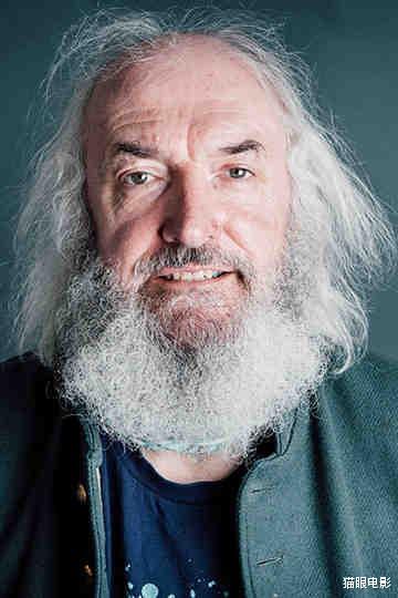 权力的游戏|权游又一演员离开！卡史塔克家族家主扮演者去世，荆棘女王也已不在