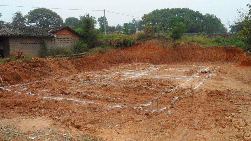 |院子也算数？宅基地标准面积成“硬要求”，有房无院、多占多交钱