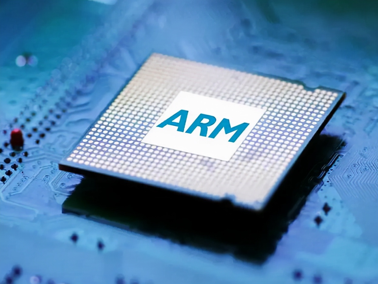 华为|比尔盖茨说的没错！英芯片巨头传出新消息，“断供”华为反噬出现