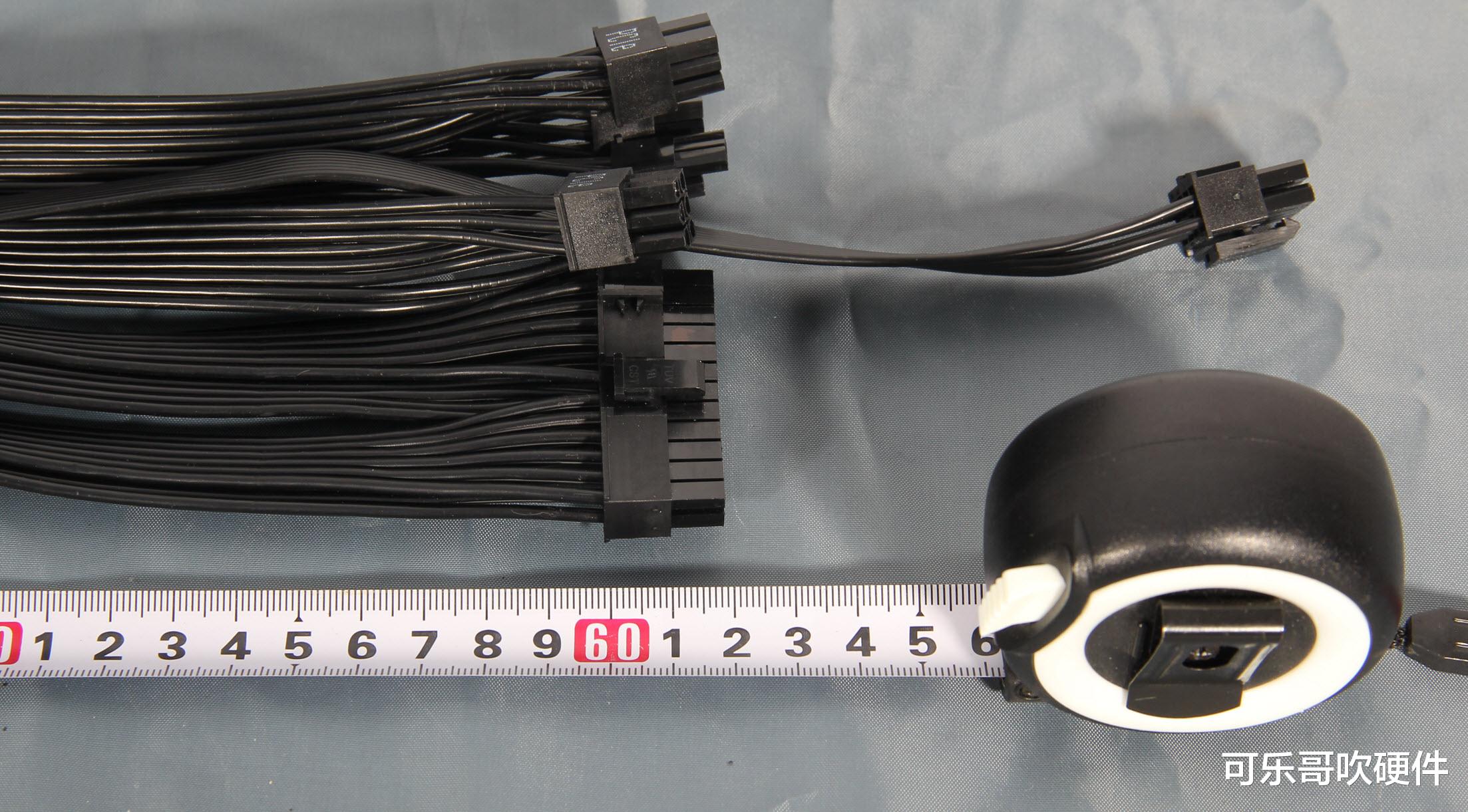 显卡|根本没拿RTX3090当回事，被称为“3090Ti最强后盾”实至名归