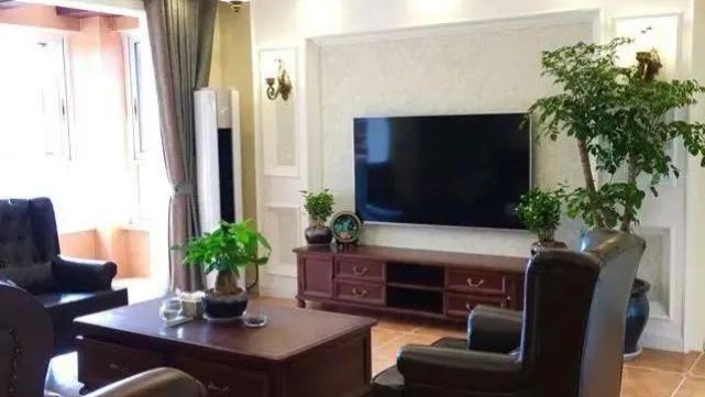 老公坚持在卧室床头打2组柜子，美翻天不说，衣帽间都省了，开心