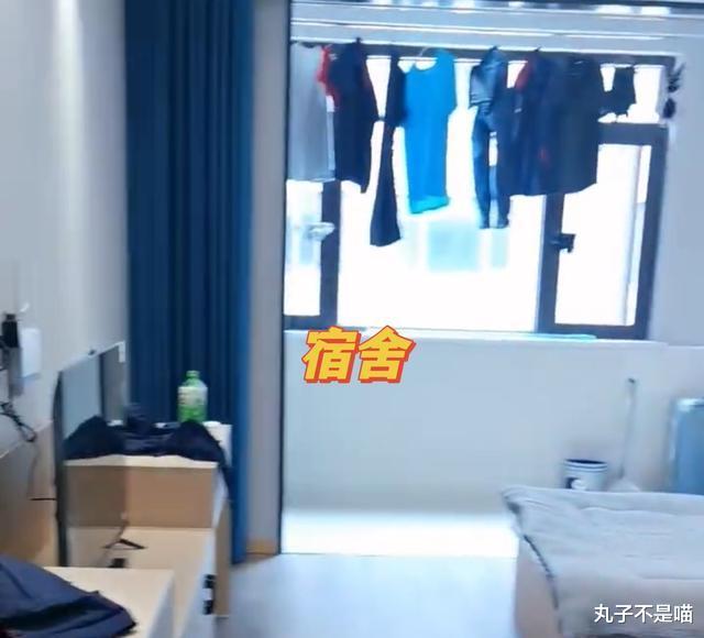 男子晒免费员工宿舍,堪比四星级酒店,网友:还招人吗