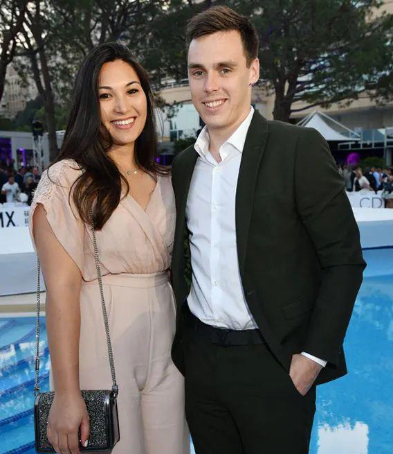 英雄|摩纳哥斯蒂芬妮公主即将成为祖母，她的长媳已经准备好添丁了！