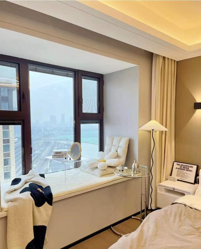 90后小夫妻120新家名场面,因太会布置而走红,收获上万关注