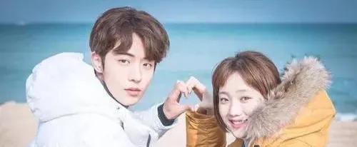 韩国明星有多爱谈姐弟恋？看看这8对恋人，最大年龄相差10岁