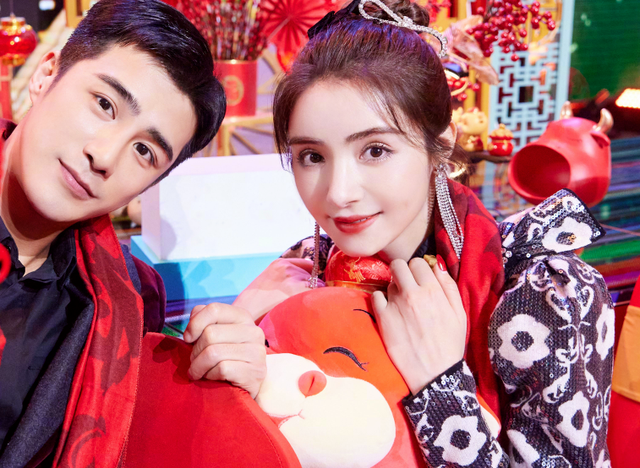 麦迪娜·买买提|麦迪娜晒与儿子动态,脚踩限量版鞋子,网友:杜淳老婆王灿没法比