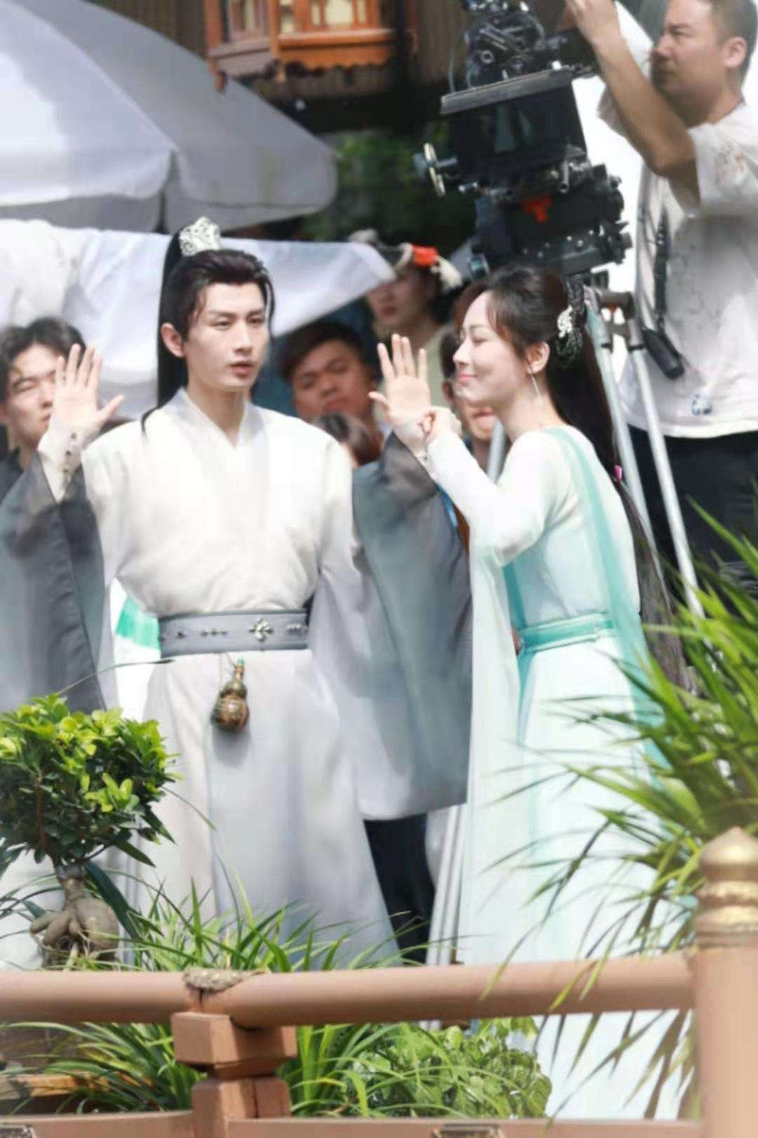 虞书欣|杨紫被指拖累新剧,《沉香如屑》数据下降,网友:女三的锅咱不背