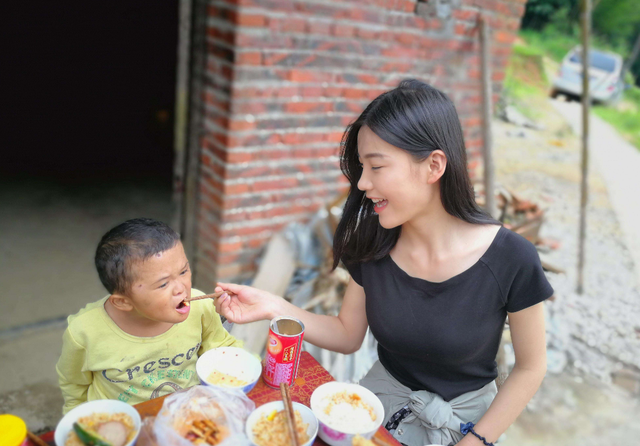 魅族|还记得“小马云”范小勤吗？曾被马云亲自接见，如今却活成了这样