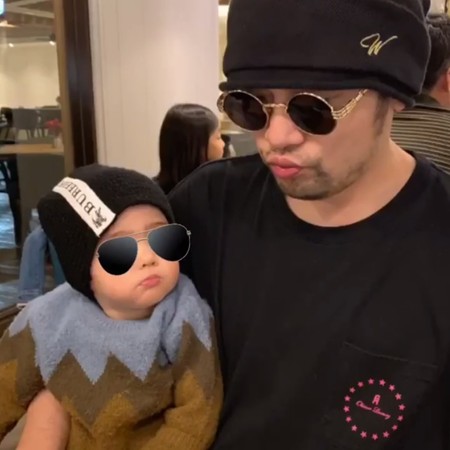 昆凌|昆凌不知怀孕，打肚子戏打算亲子上，还好任达华够绅士保住了老二