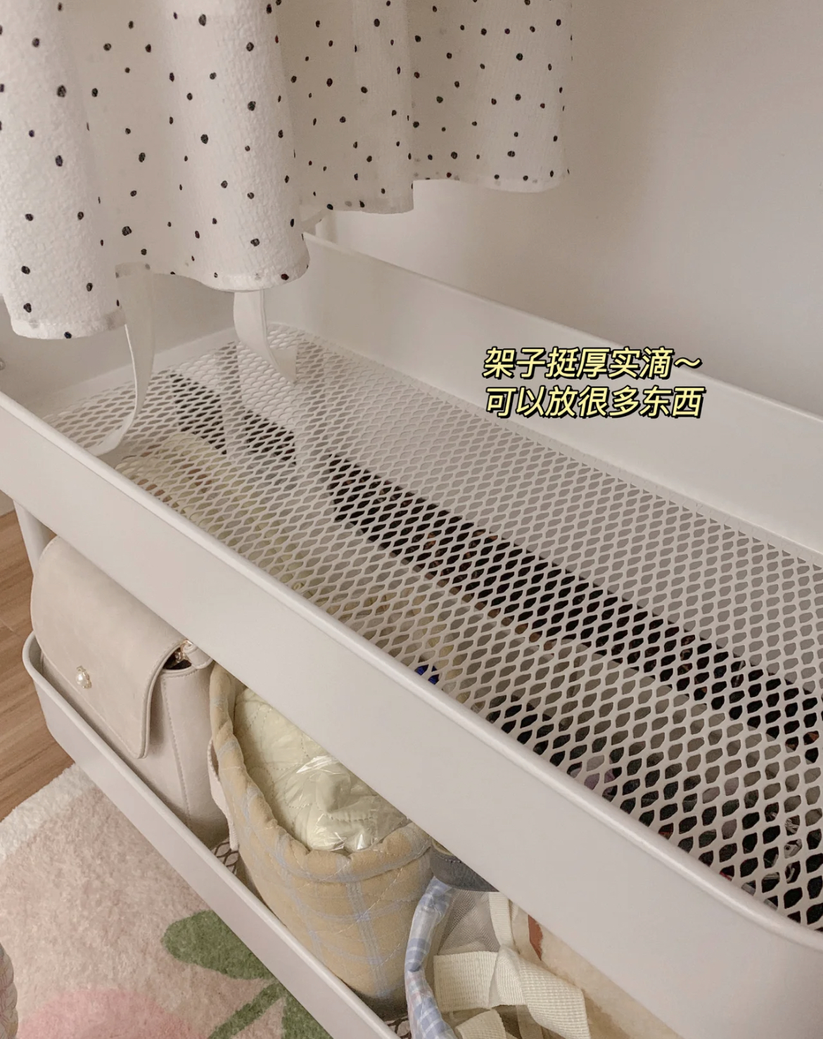 我妈第一次来我家直接惊呆,吐槽:原来你的钱都是这样花光的!