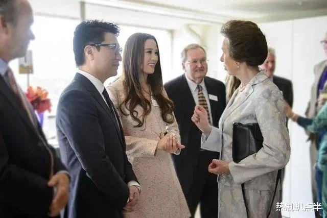 蔡少芬|那些拼三胎的香港女星，有人老得白发爬头，有人依旧少女感满满