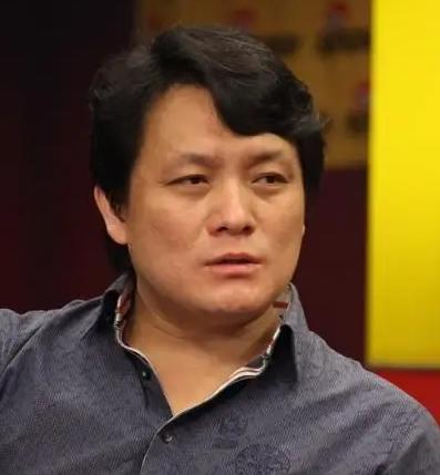 白玉兰奖|白玉兰奖究竟有多水？瞧不起满贯影帝李雪健，导演郭靖宇当众炮轰