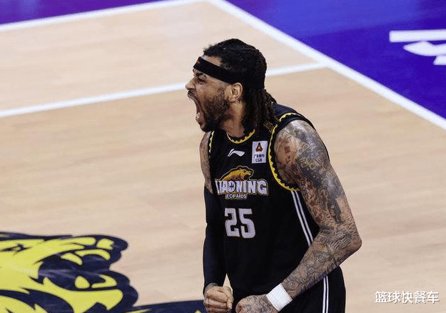 辽宁队|辽宁夺冠后第一难题！9人合同到期该咋办 一人或冲击NBA