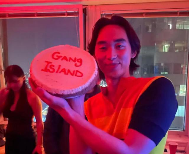 林依轮|林依轮大儿子与女友拍摄火辣的照片，曾因在《变形计》有教养获赞