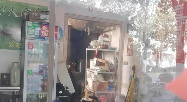 上海一餐馆着火致一对母女遇难，女儿仅4岁，丈夫的一句话很诡异