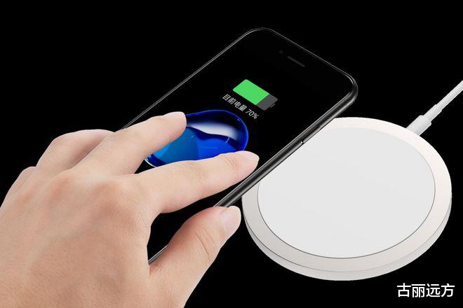 酷睿处理器|为什么iPhone不可以用Type-C口，iPad却可以？原因只有两个！