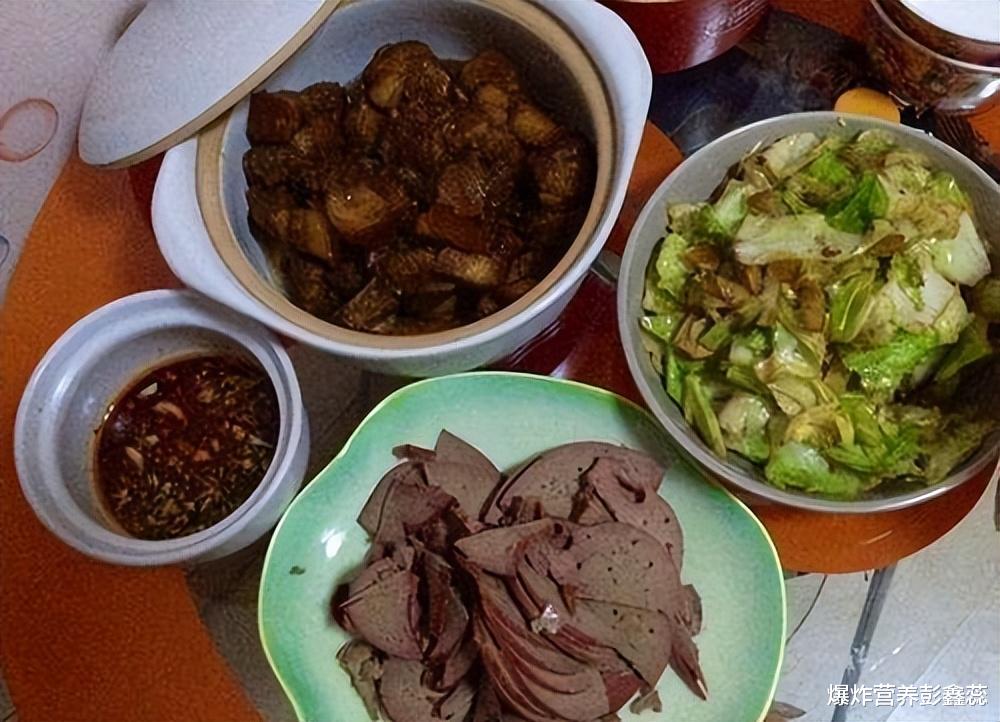 健身|老吃素菜就能瘦？小心“胖从口入”，这2种常见的素菜，热量更高