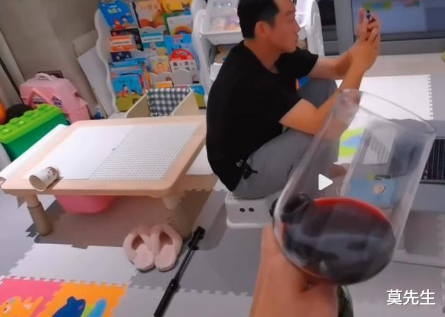 童锦程|25位明星上海居家隔离:陈赫朱桢聚餐,杜若溪晒菜,刘嘉玲看风景