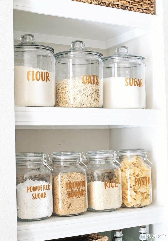 厨房不再脏乱差!邻居教我7个收纳绝招,搞卫生再也不用搞到哭了!