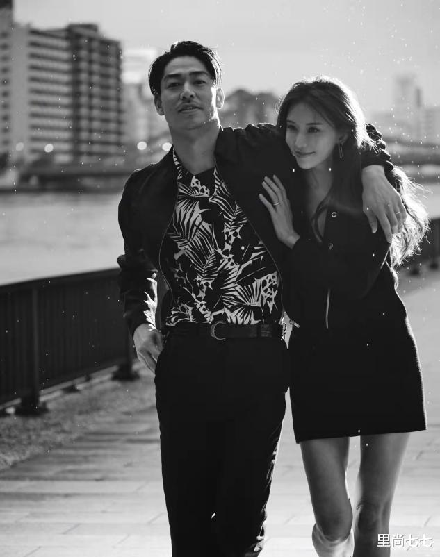 林志玲|林志玲与小7岁日本老公太浪漫，雨中漫步舞蹈，全程腻歪超甜