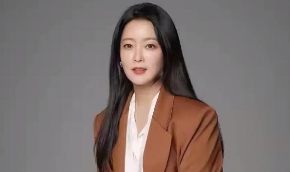 金喜善|金喜善：被誉为“韩国初代第一美人”，后嫁入豪门成阔太