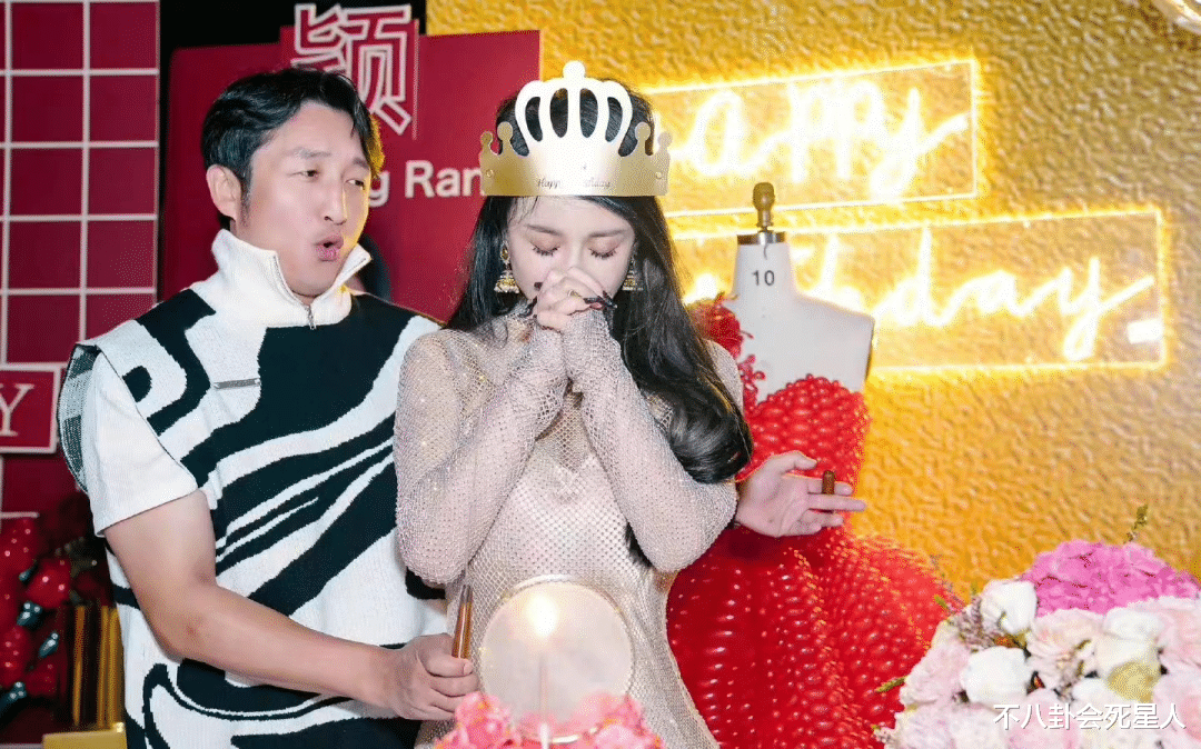 周一围|这6位明星婚后的行为真放肆，结了婚还没有分寸感