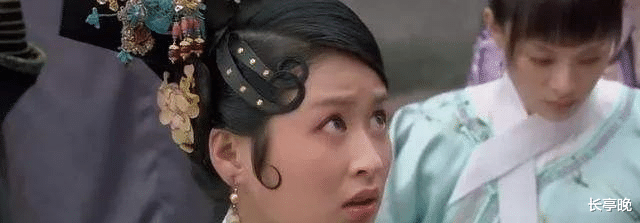 华妃|《甄嬛传》：看了夏冬春被赐一丈红，才知道她错把优势当本事