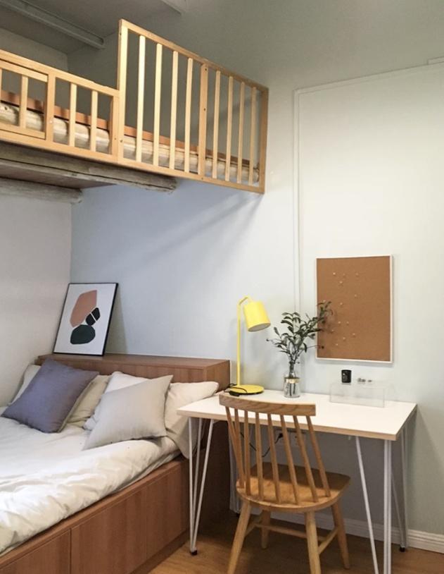 一家3口挤33㎡“铁皮屋”，设计师爆改变“安乐窝”！令人感动！