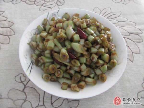 做一款简单下饭的家常炒芸豆，来尝尝吧