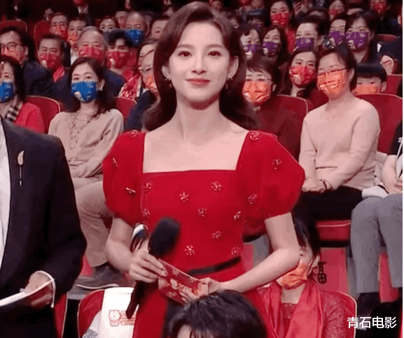 魏翔|2022年开年才48天，就有8个明星爆红，皆轰动一时，最小的才7岁