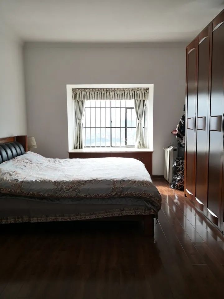 广西南宁|流拍！广西南宁江南区一套住宅拍卖失败，83万没人要！