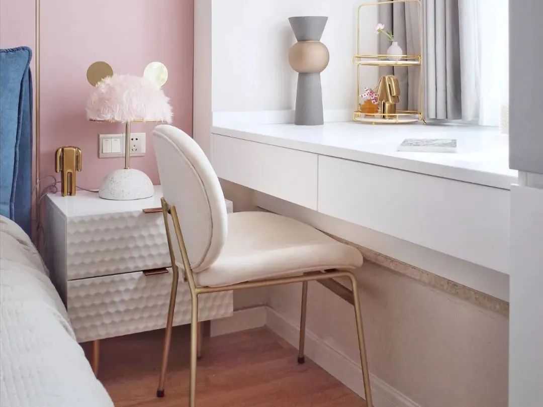 越来越多人居家办公,家里这样规划出一个办公区,比书房更省地!