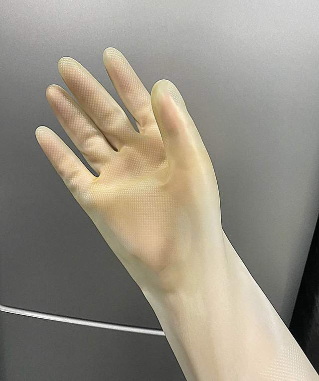 我妈第一次进我家厨房被感动到!直夸:原来闺女这么会过日子