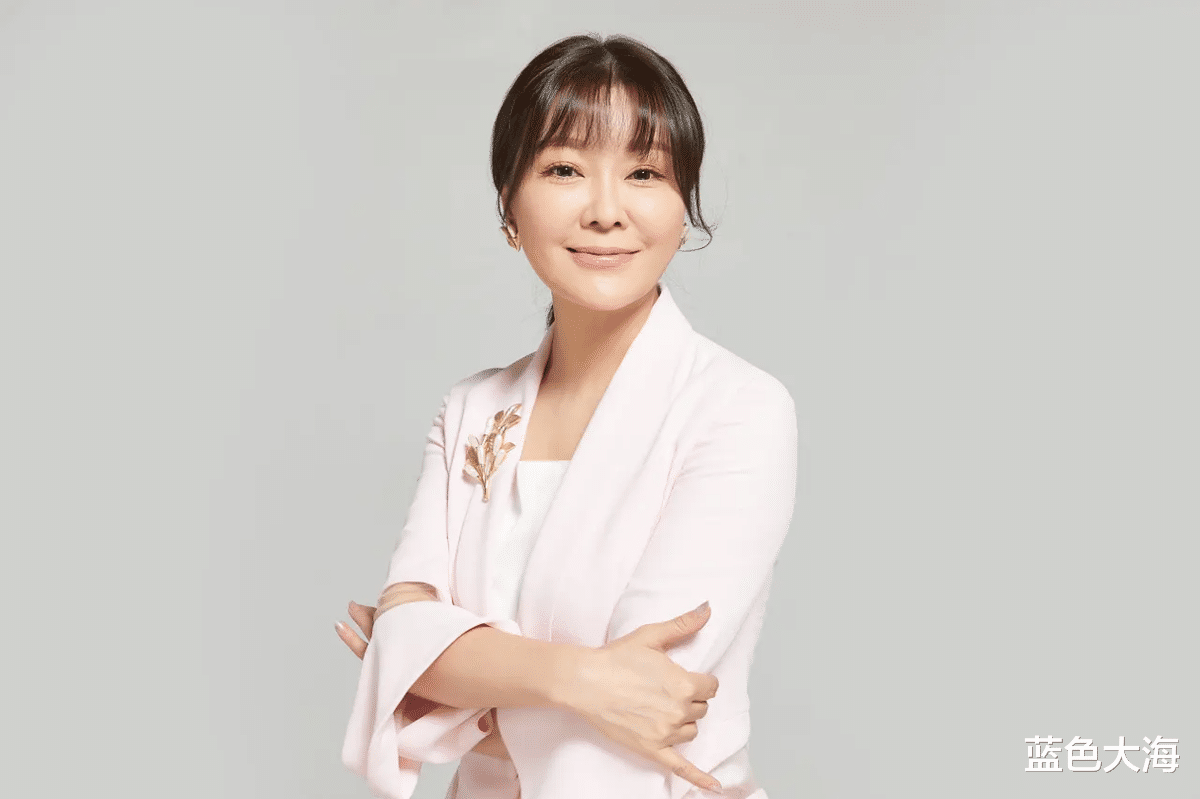 谭江海|谭江海：和王小骞结婚23年，丁克15年41岁得女，如今活成人生赢家