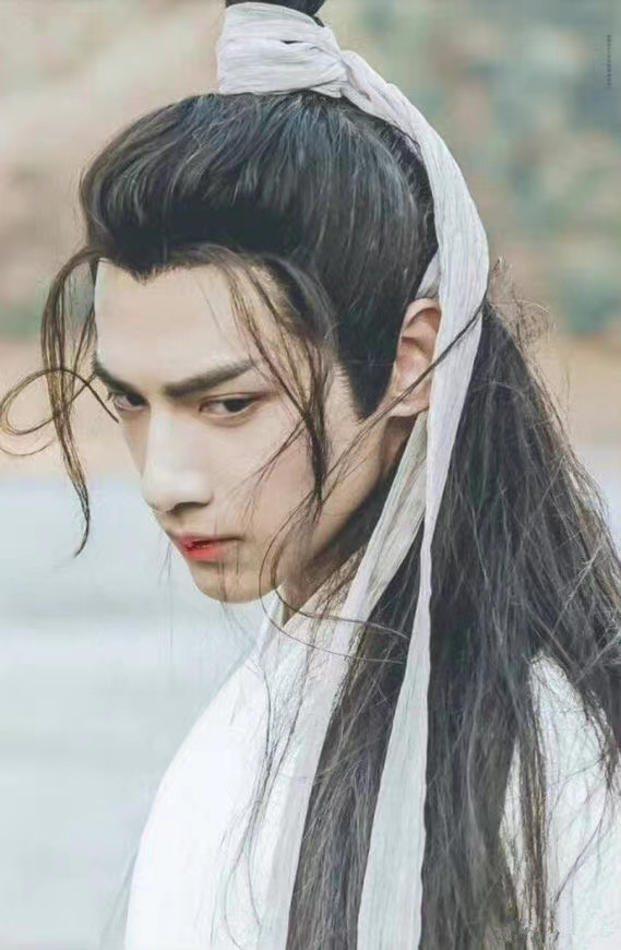 电影霸主|帝君不是谁都能演，这几位男演员告诉你，什么才是仙侠剧的霸主