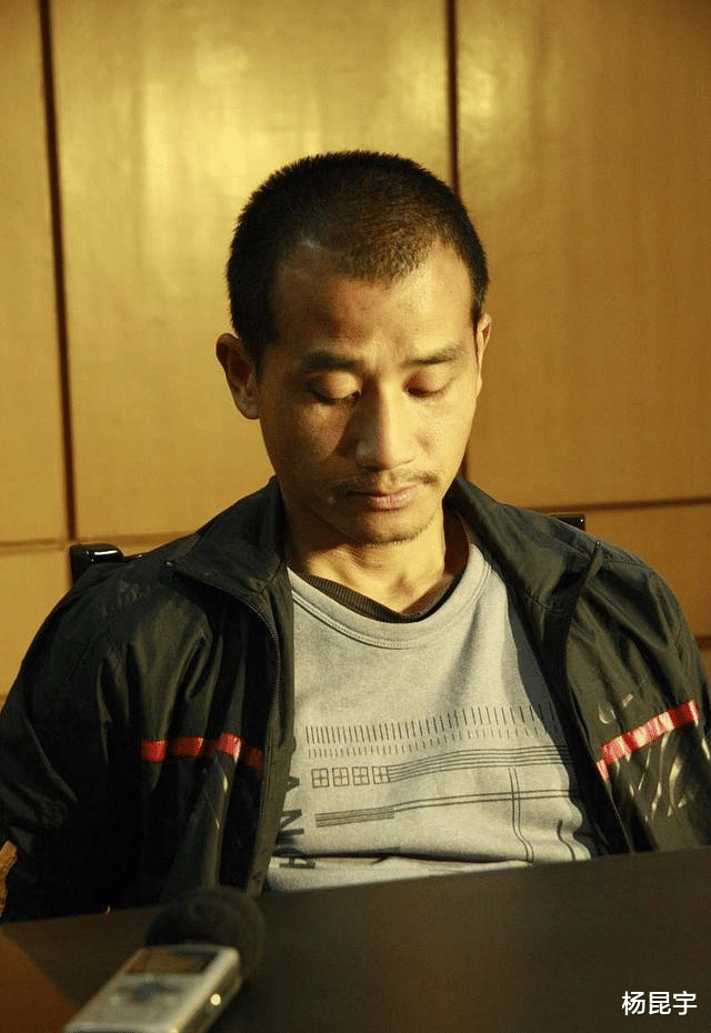 案例太猖狂!男子与女子偷情不过瘾,索性将其“借”走,她老公发火了
