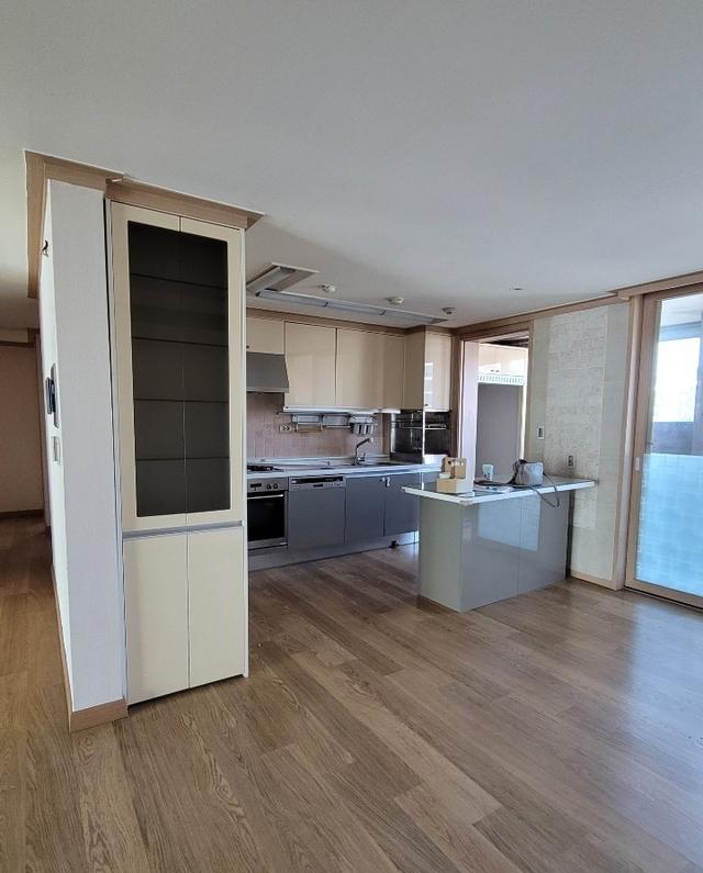 159改造后和入住8年的对比,看得人神清气爽,这比新房都抢手了