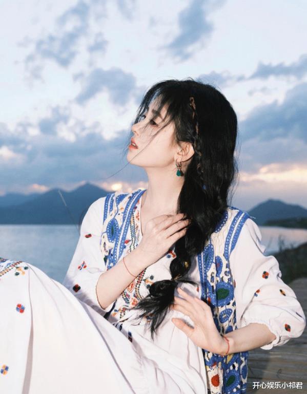 鞠婧祎|鞠婧祎太会营业了，“民族风”造型来袭，评论区又沦陷了