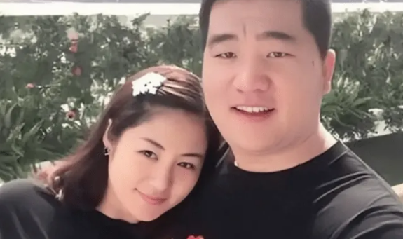 毕畅|本山大叔在东北人脉非常广，所以他不想自己培养出来的毕畅掉入火坑！